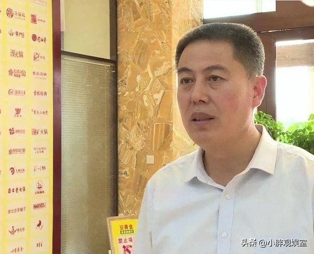 山东小伙捡破烂为生,无意发现酒瓶里的商机,如今1年净赚2个亿赚钱商机项目大全插图5 山东小伙捡破烂为生,无意发现酒瓶里的商机,如今1年净赚2个亿赚钱商机项目大全插图5
